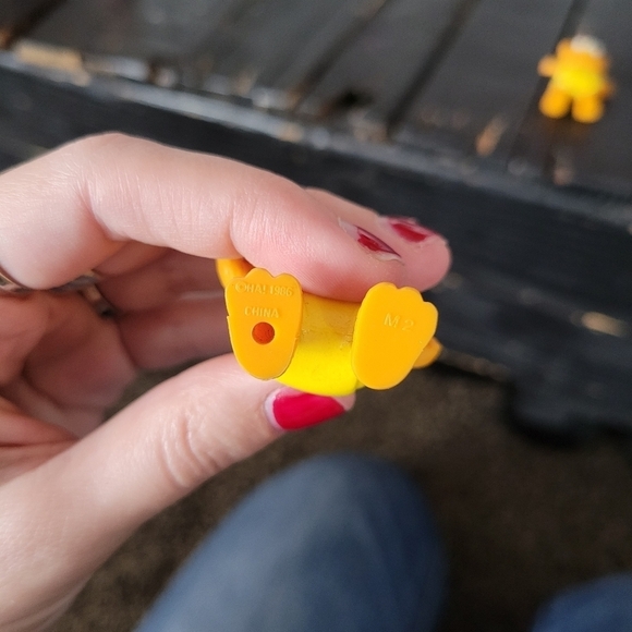 Vintage Fozzie Bear Baby Lot of 2 Muppets 1986 Jim Henson PVC Figurine Toy - Picture 3 of 3